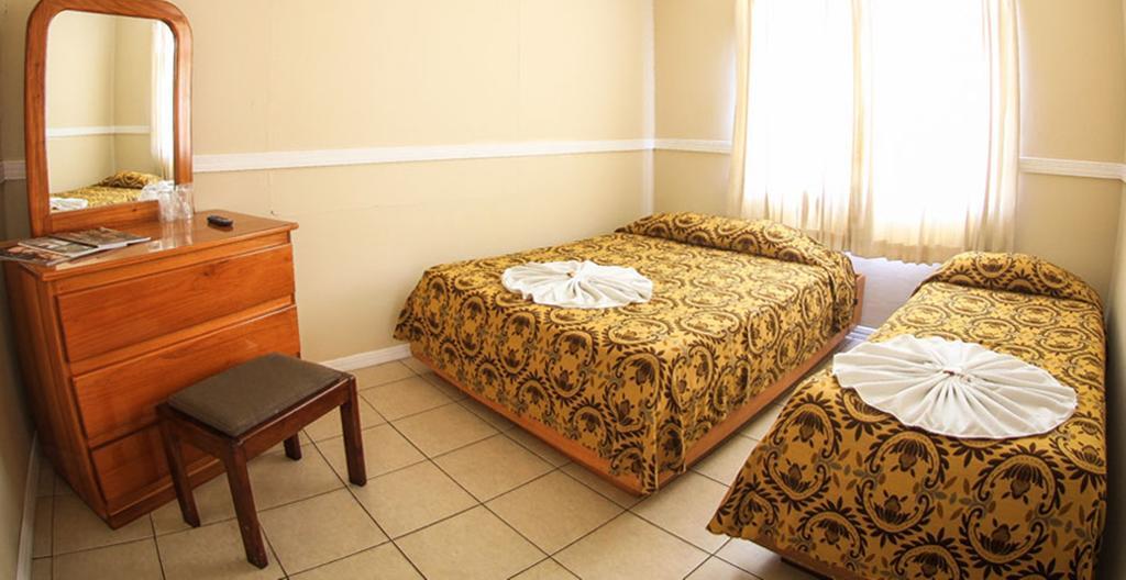 Hotel Wagelia Dominica Turrialba Bilik gambar